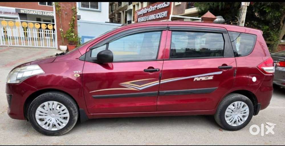 Maruti Suzuki Ertiga 1.5 Vxi, 2013, Petrol