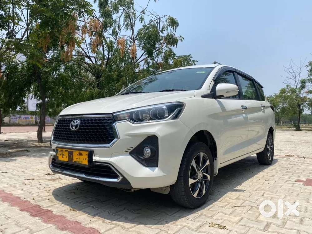 Toyota Rumion, 2024, Petrol