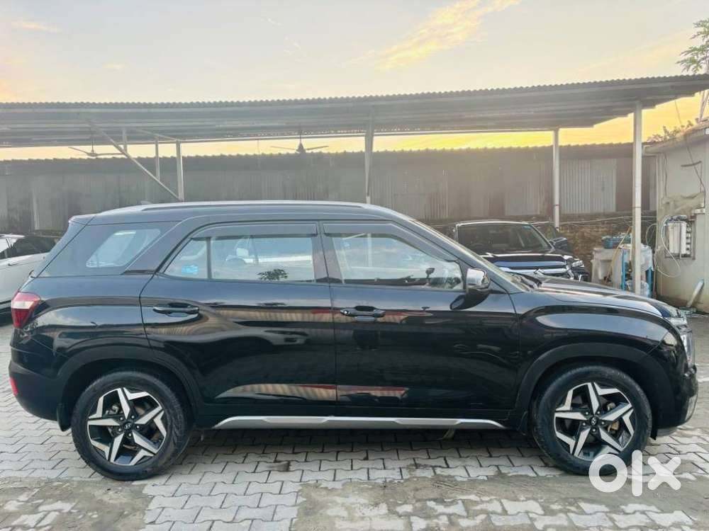 Hyundai Alcazar Prestige 7-seater, 2022, Petrol