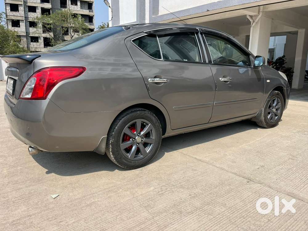Nissan Sunny Petrol Manual 2011