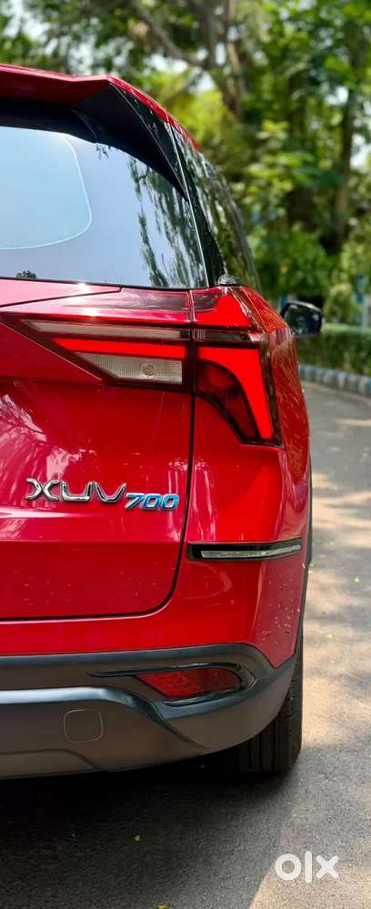 Mahindra Xuv700 2.0 Mx Petrol Mt 5 Str, 2023, Petrol