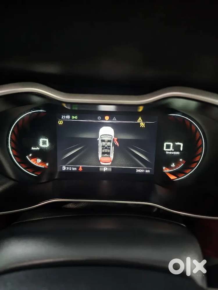 Mg Astor 2022 Petrol 33000 Km Driven