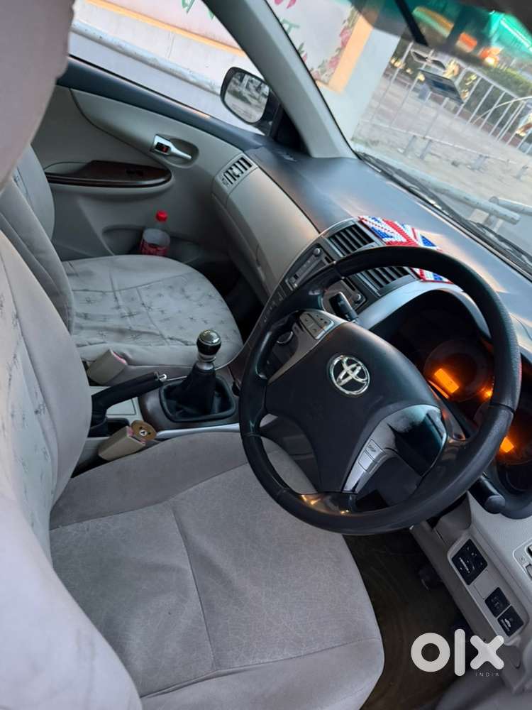 Toyota Corolla Altis Diesal 2011