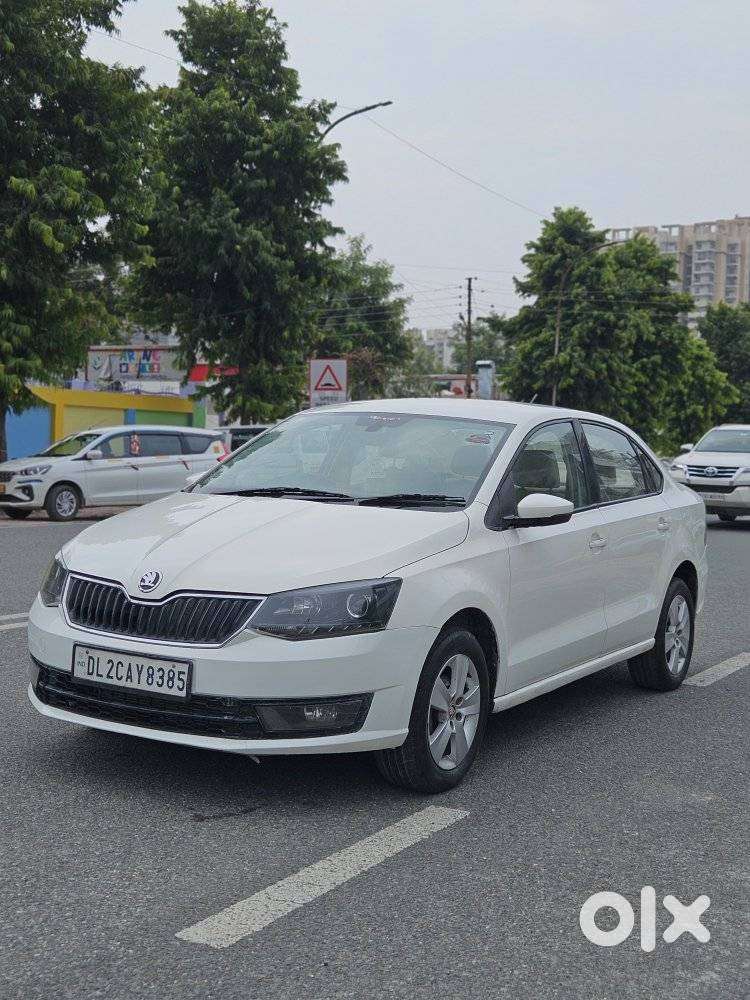 Skoda Rapid 1.0 Rider Plus Tsi At, 2018, Petrol