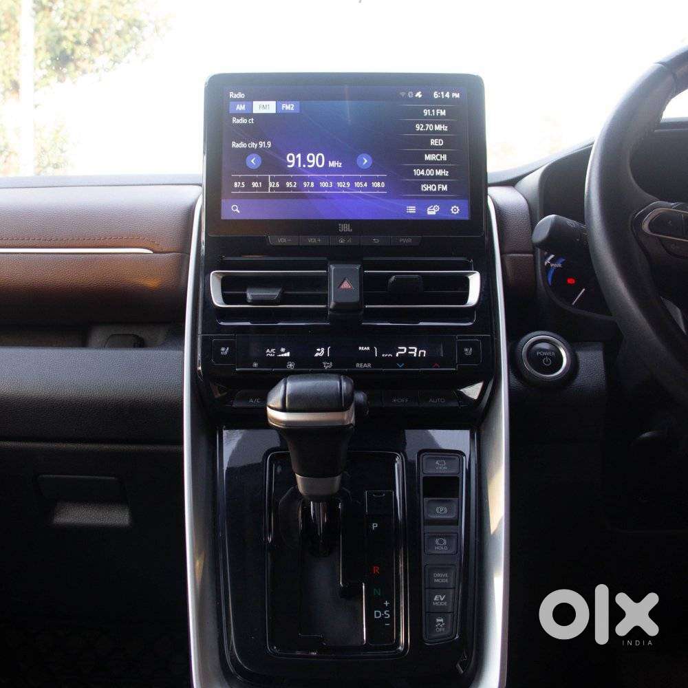 Toyota Innova Hycross 2.0 Zx (o) Hybrid 7 Str, 2024, Petrol