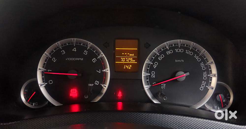 Maruti Suzuki Swift Vxi + Manual, 2012, Petrol