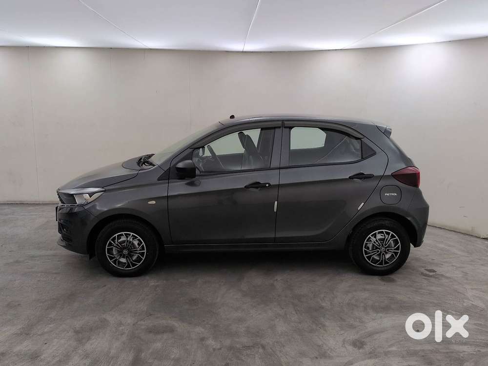 Tata Tiago Xe, 2024, Petrol
