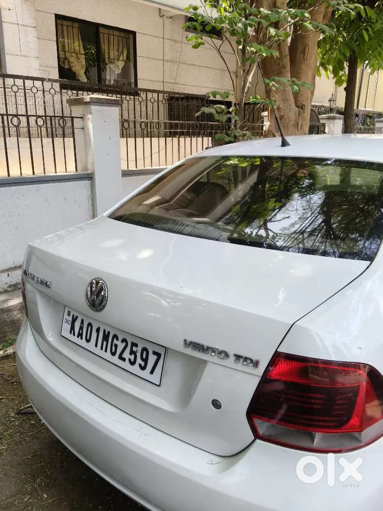 Volkswagen Vento 2010 Diesel 140000 Km Driven