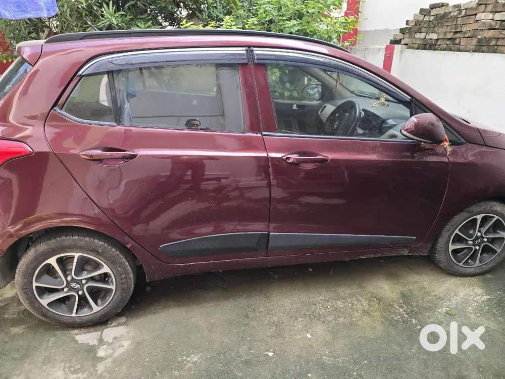 Hyundai Grand I10 2015 Petrol 90000 Km Driven