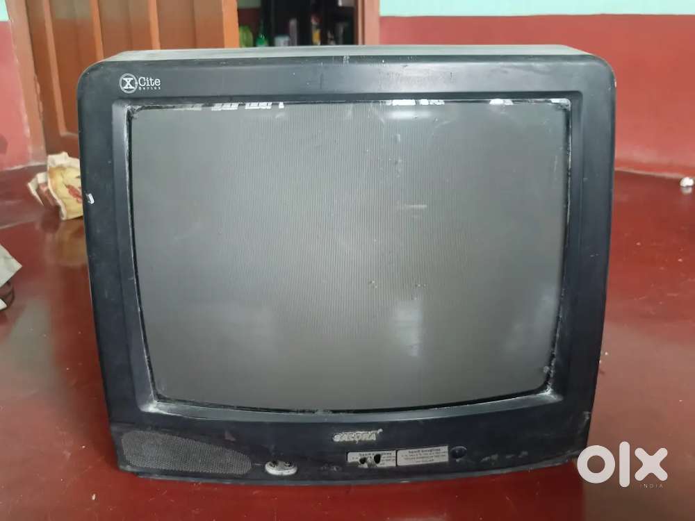 Selora Colour TV