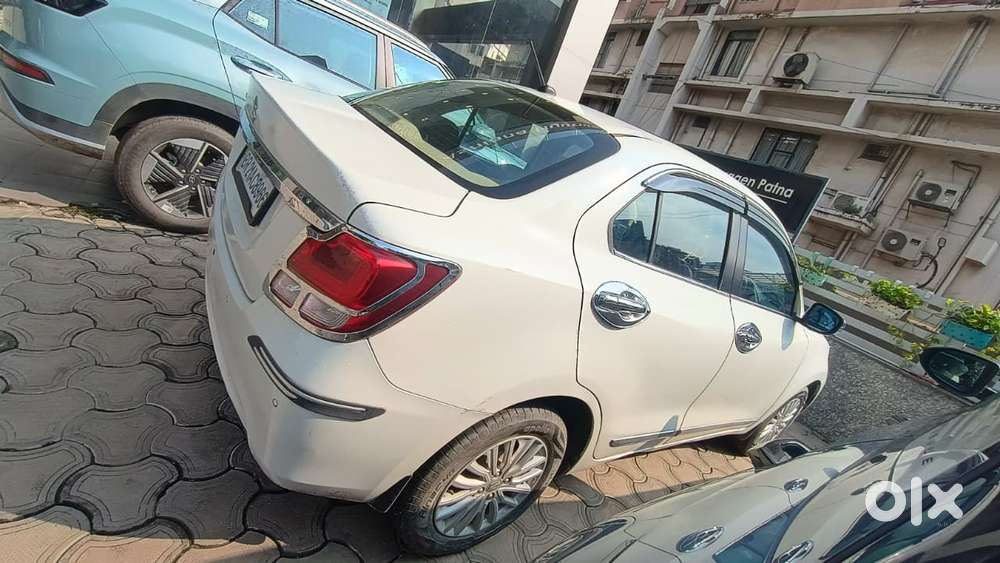 Maruti Suzuki Dzire 1.2 Vxi, 2022, Petrol