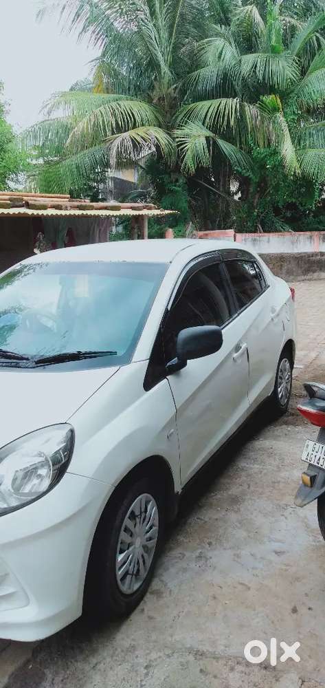 Honda Amaze 2014