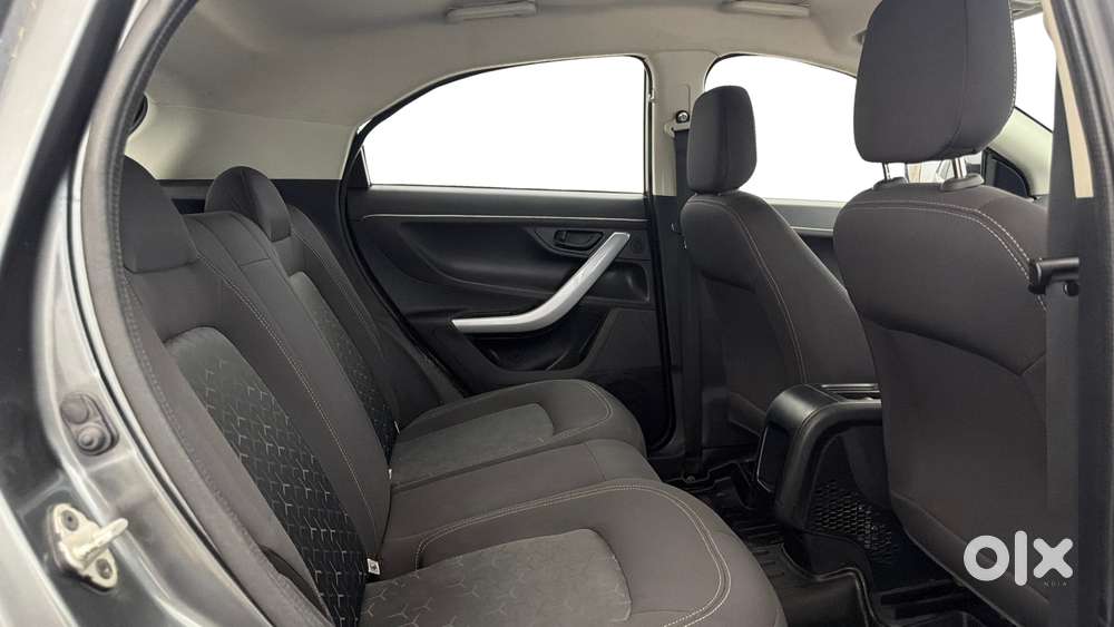 Tata Nexon 1.5 Revotorq Xma Amt, 2021, Petrol