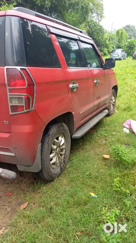 Mahindra Tuv 300 2016