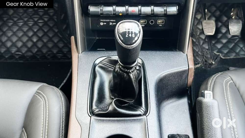 Mahindra Scorpio-n 2.0 Z4 Petrol Mt 7 Str, 2024, Petrol