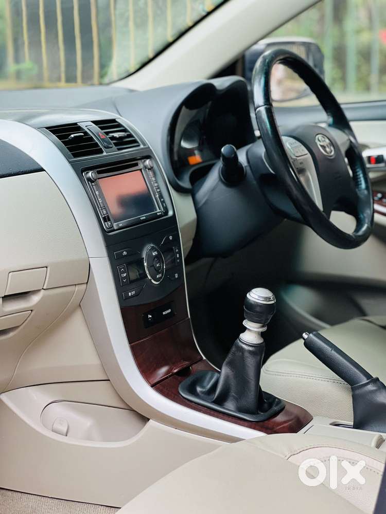 Toyota Corolla Altis G, 2013, Petrol