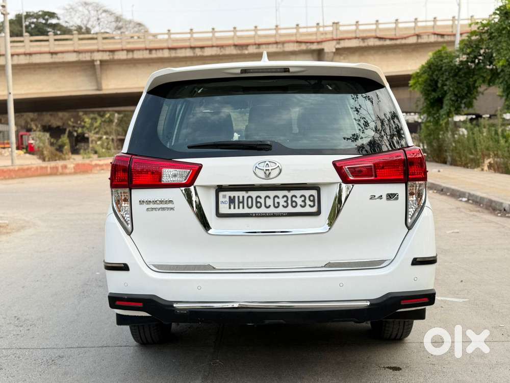 Toyota Innova Crysta 2.4 V 7 Str, 2022, Diesel
