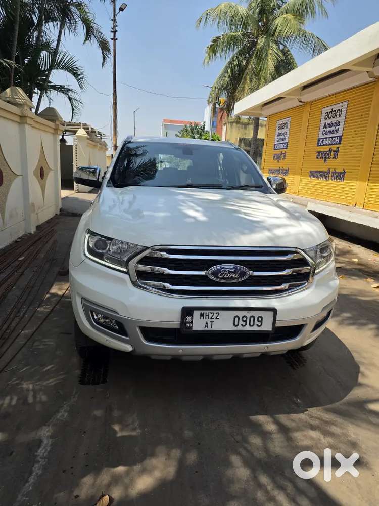 Ford Endeavour 2.2 At Diesel 2019 Showroom Condition Car