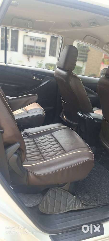 Toyota Innova Crysta 2.4 Gx Limited Edition 7 Str, 2022, Diesel