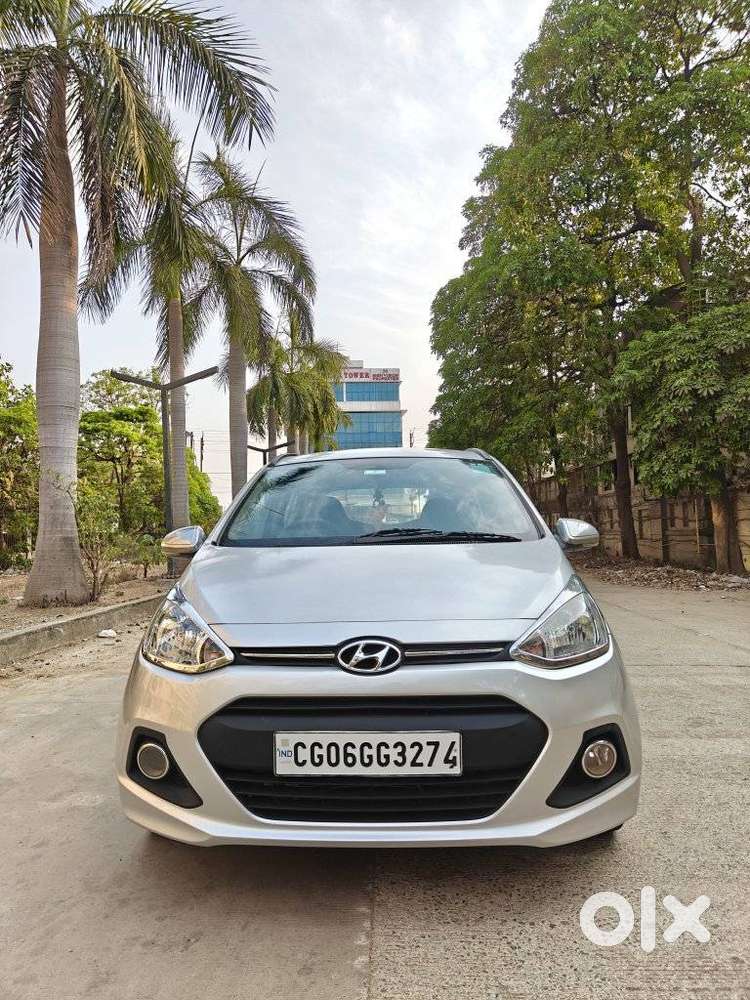 Hyundai Grand I10 Sportz, 2016, Petrol