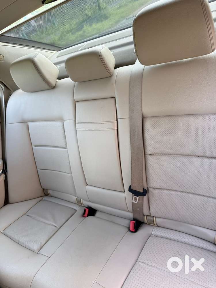 Mercedes-benz E-class 2014