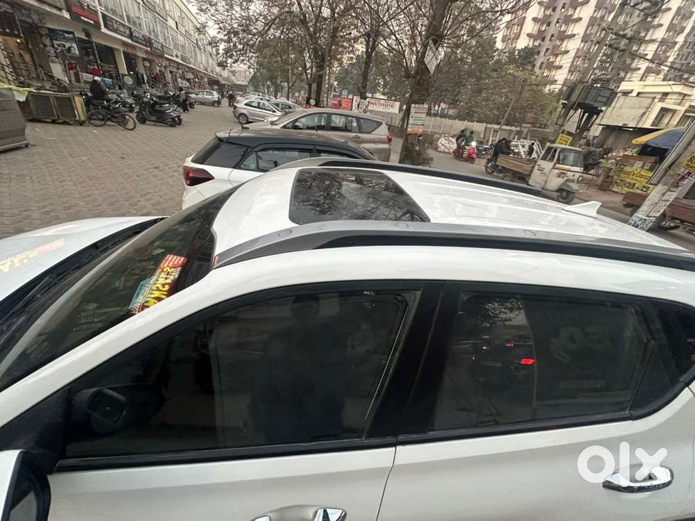 Kia Sonet Petrol 2023