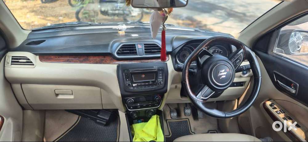 Maruti Suzuki Swift Dzire 2018 Petrol Well Maintained