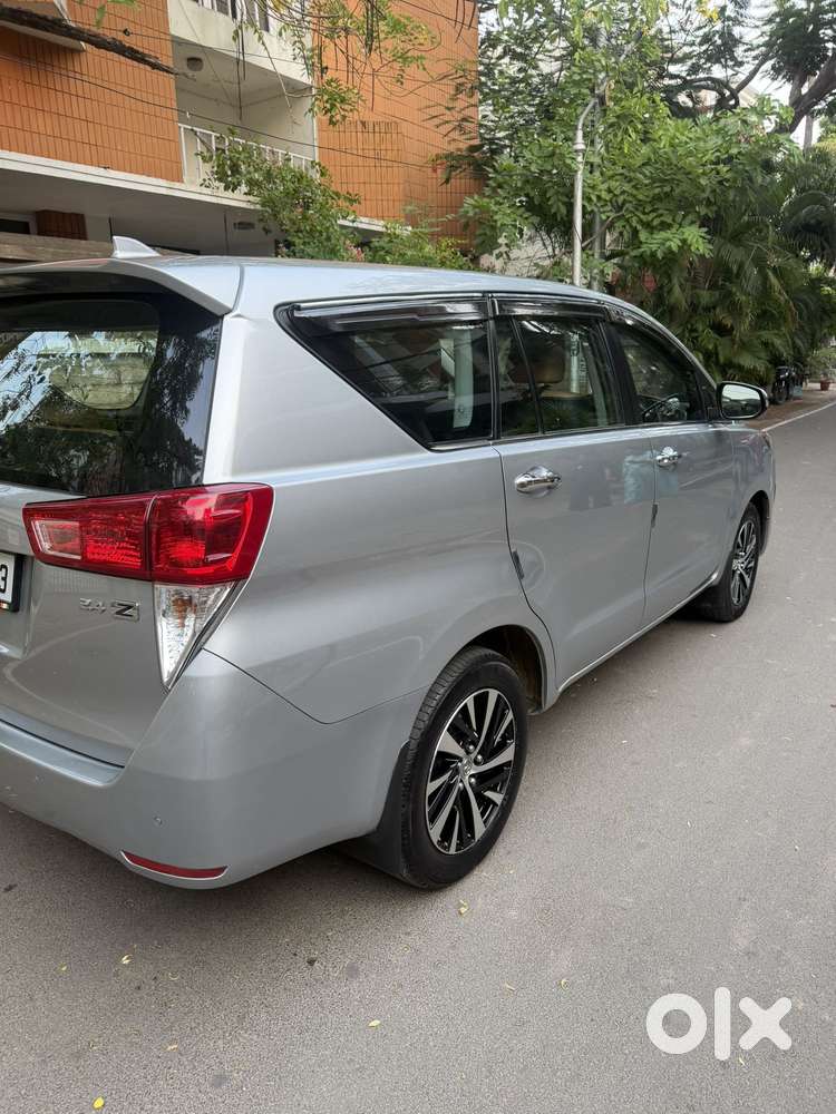 Toyota Innova Crysta [2020-ongoing] 2.4 Zx At 7 Str, 2022, Diesel