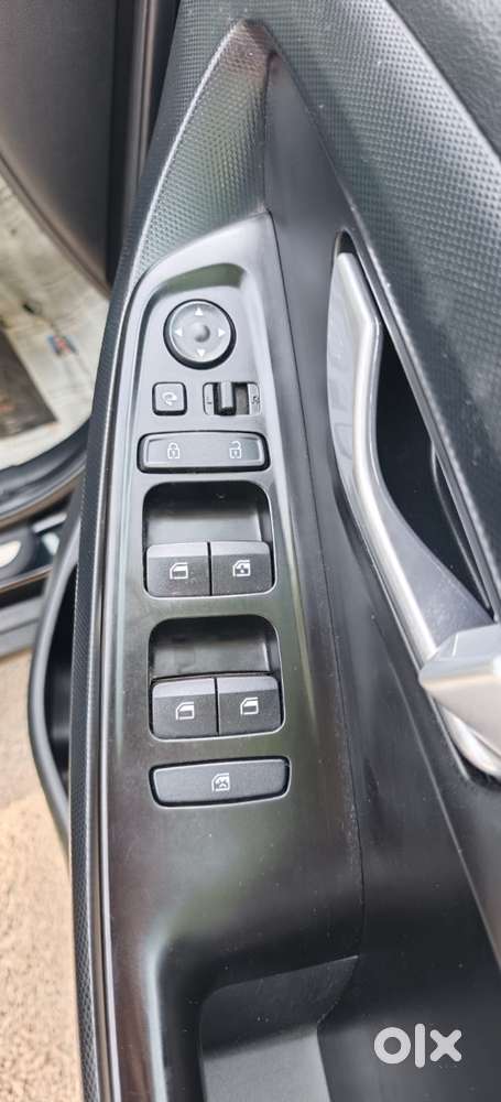 Hyundai Creta Sx (o) 1.5 Petrol Cvt Knight, 2020, Petrol