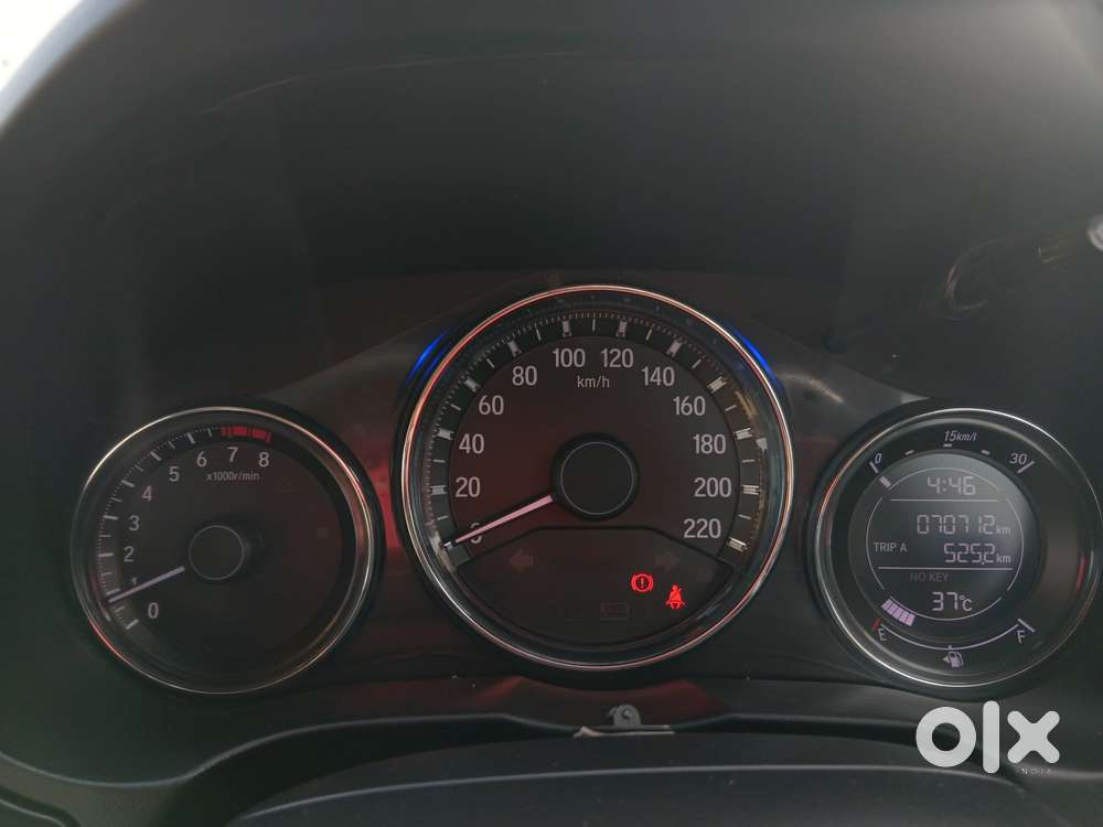 Honda City I-vtec V, 2017, Petrol