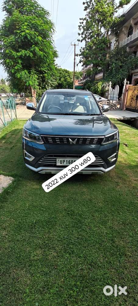 Mahindra Xuv300 W8, 2022, Petrol