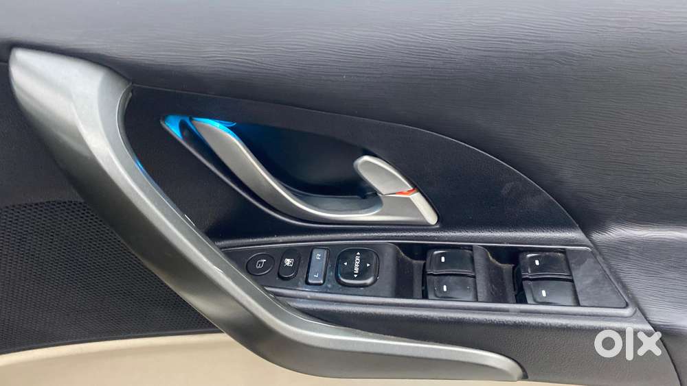 Mahindra Xuv500 At W9 2wd, 2017, Diesel