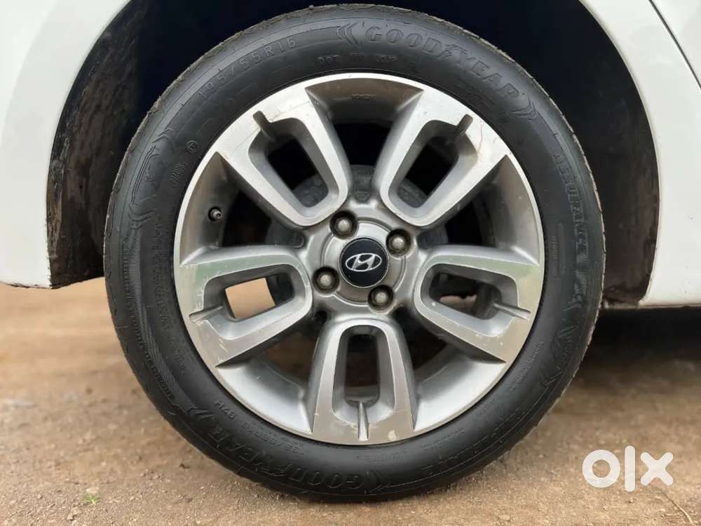 Hyundai Elite I20 [ ] 1.2 Sportz, 2015, Petrol