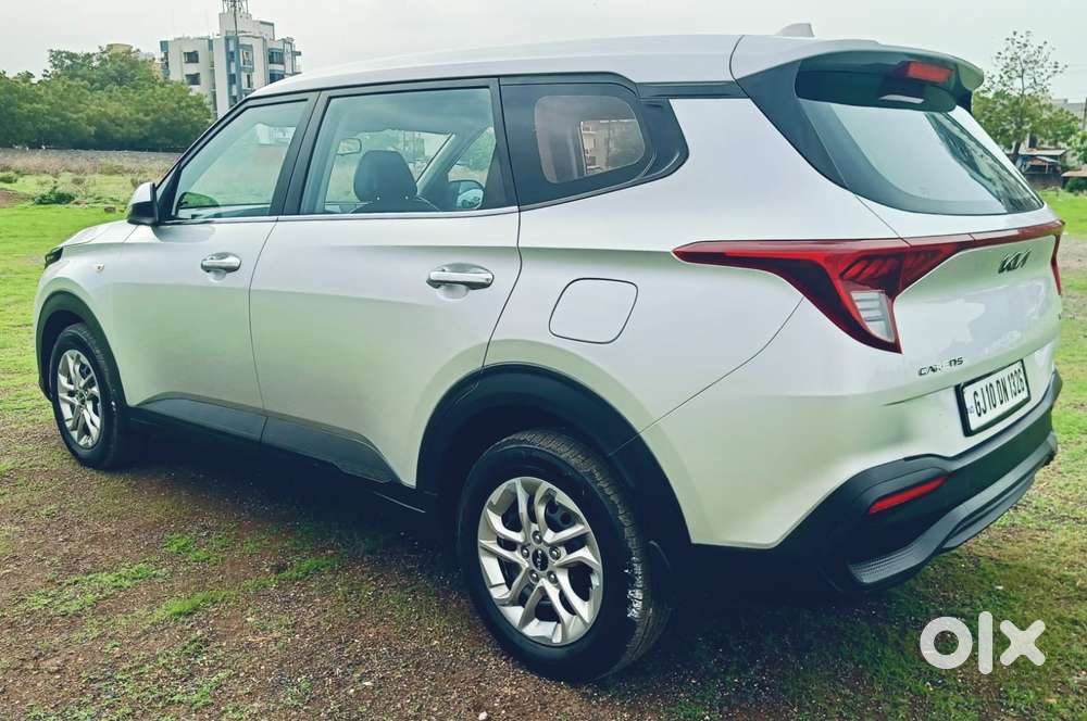 Kia Carens G1.5 6mt Gravity, 2023, Petrol