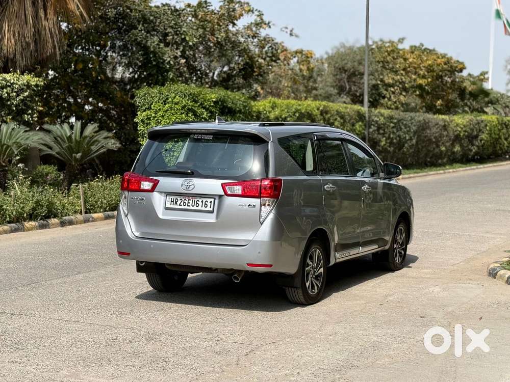 Toyota Innova Crysta [2020-ongoing] 2.4 Gx At 7 Str, 2022, Diesel