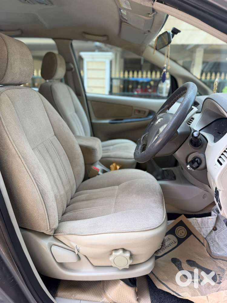 Toyota Innova 2.5 G (diesel) 7 Seater, 2013, Diesel