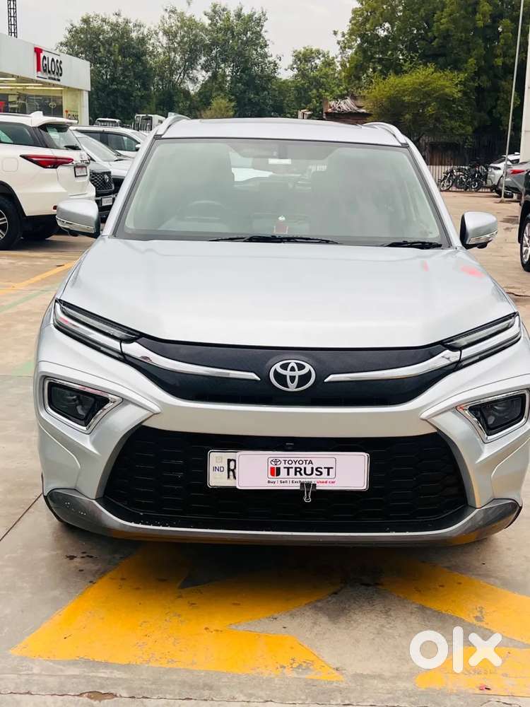 Toyota Urban Cruiser Hyryder 1.5 V Hybrid, 2024, Petrol