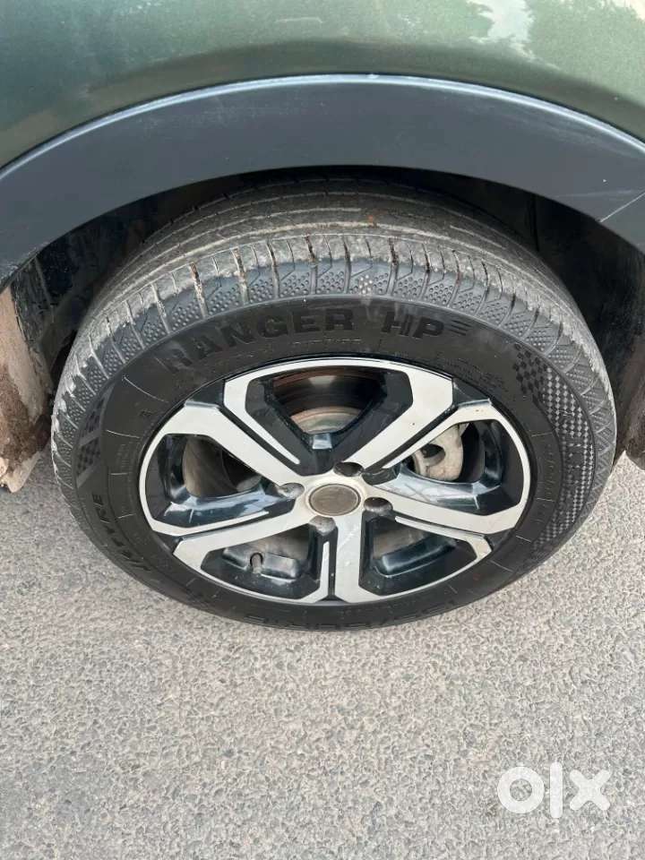 Tata Nexon 1.2 Revotron Xm Plus (s), 2022, Petrol