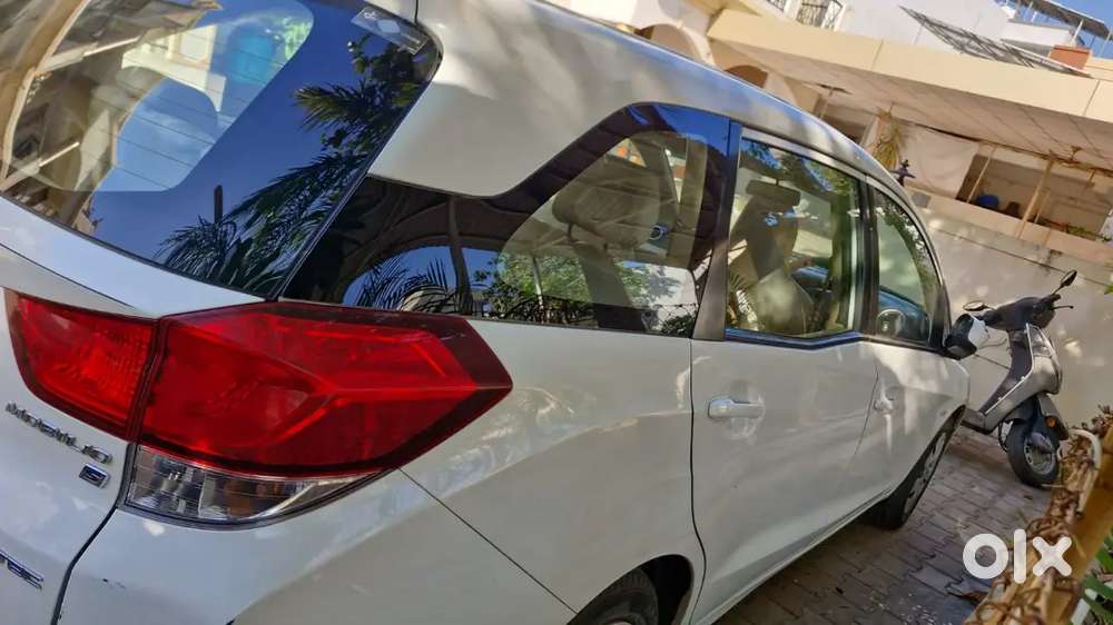 Honda Mobilio 2014 Petrol Variant