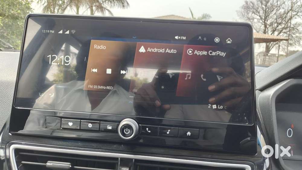 Mahindra Car Petrol 2025