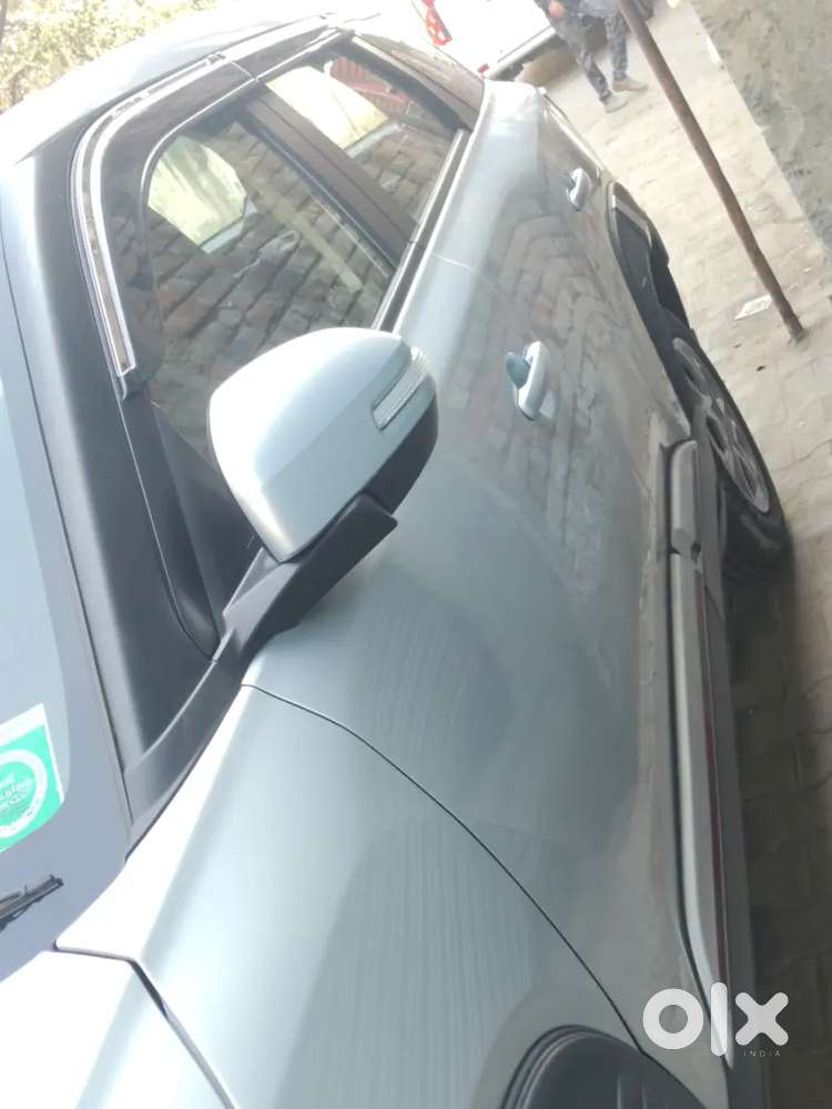 Maruti Suzuki Brezza 2025 Petrol 200 Km Driven