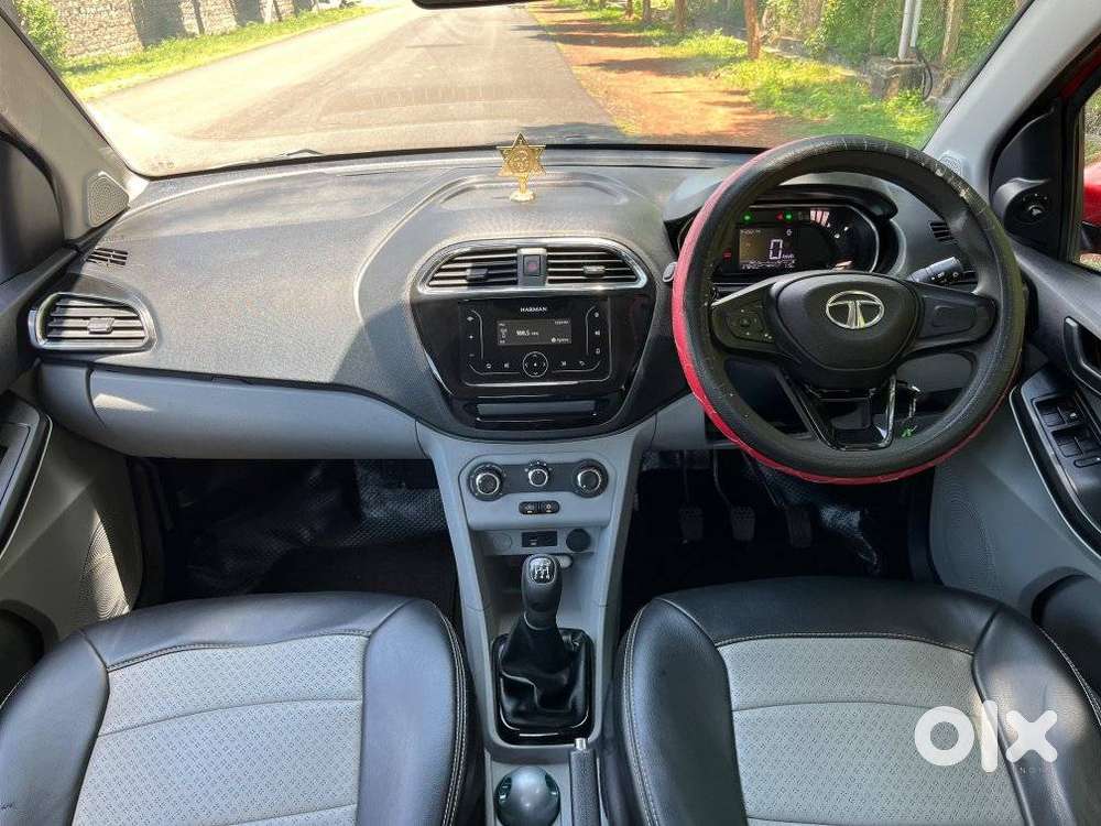 Tata Tiago, 2022, Petrol