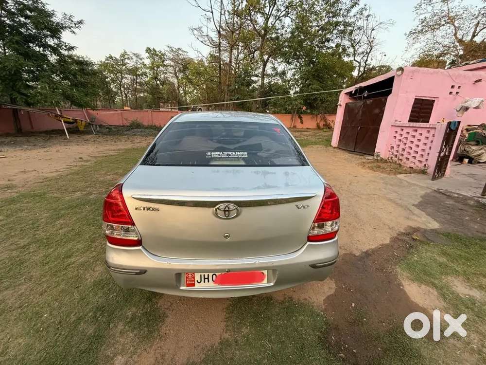 Toyota Etios 2014 Diesel Well Maintained