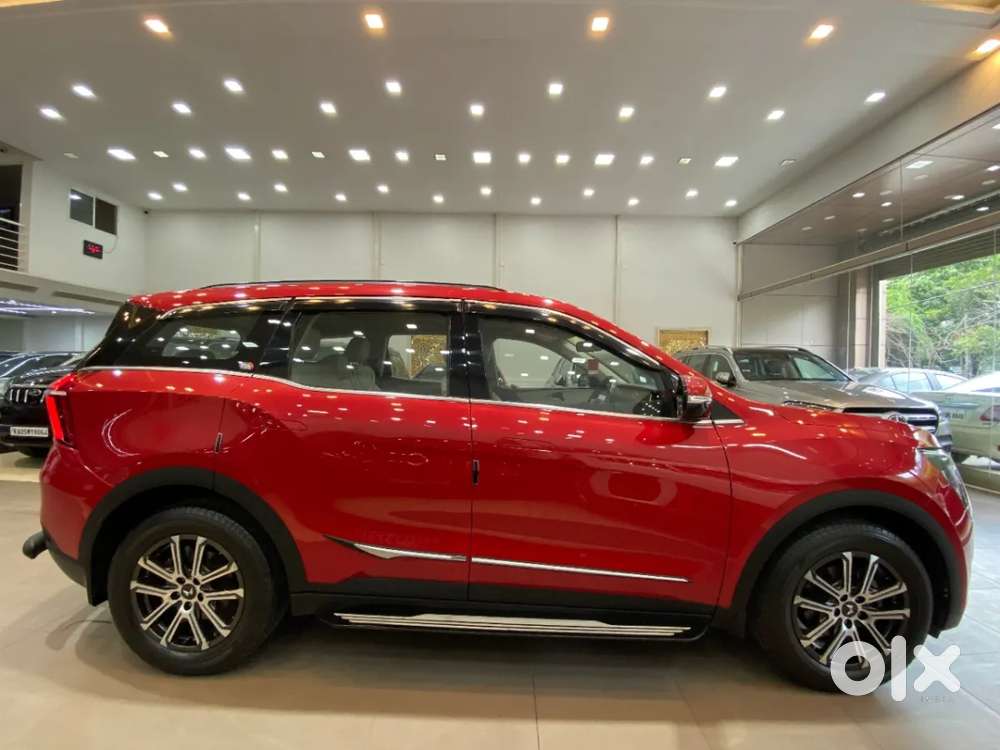 Mahindra Xuv700 2.2 Ax 7 Diesel At Str Awd, 2022, Diesel