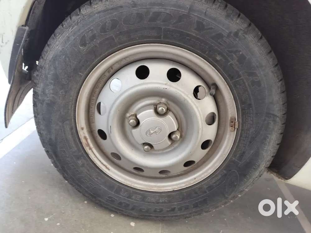 Hyundai I10 Era 2011  28,000 Km  1st Owner  Excellent Condition