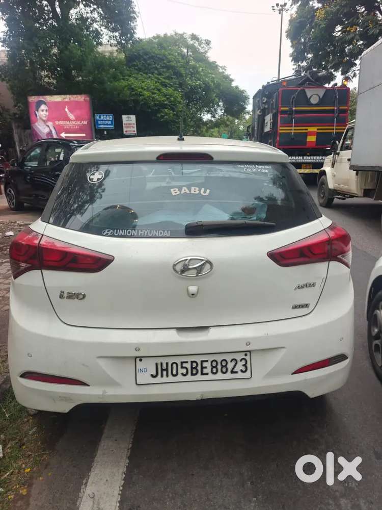 Hyundai I20 2015 Petrol 65000 Km Driven