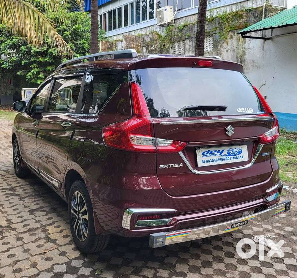 Maruti Suzuki Ertiga 1.5 Zxi Plus Shvs, 2022, Petrol