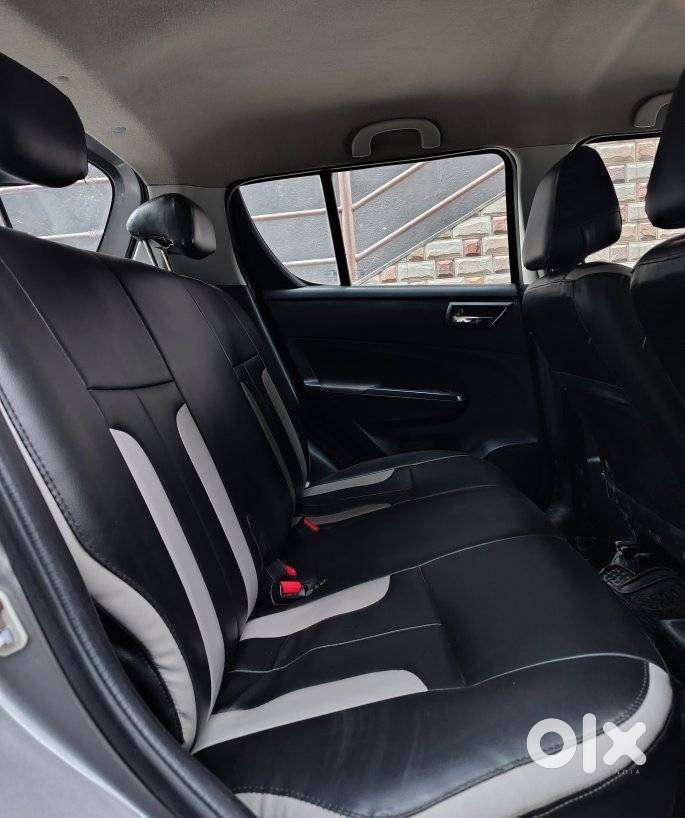 Maruti Suzuki Swift Vxi + Manual, 2012, Petrol