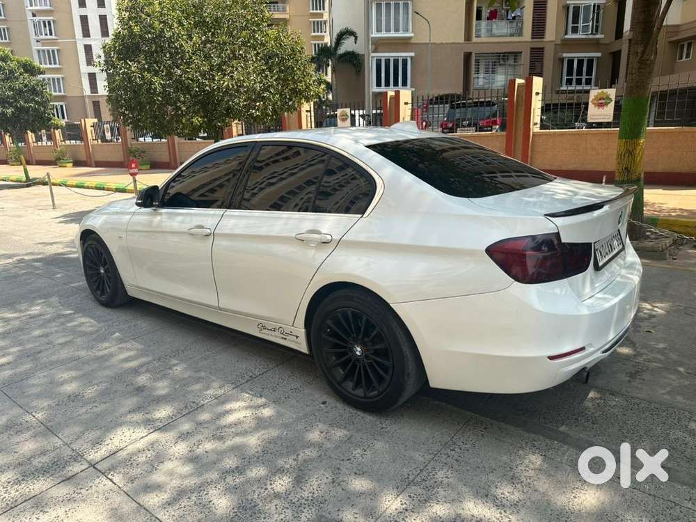 Bmw 3 Series 320d 2015, 3rd Owner,sunroof,diesel 69000 Km Driven