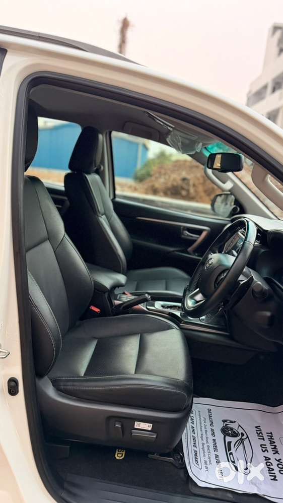 Toyota Fortuner 2022 At 2wd Petrol  29k Km  Genuine Suv